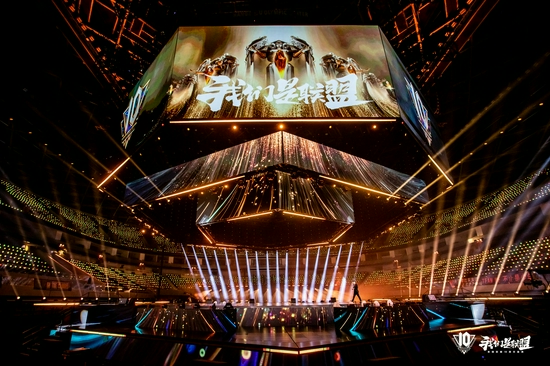 湖北移动推出创新AI家主机 让智能生活触手可及